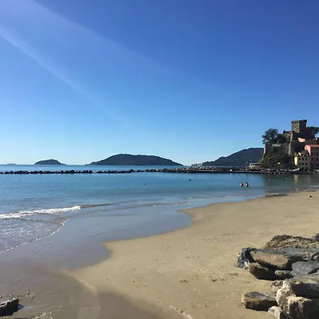 5 Terre Gate Apartamento *